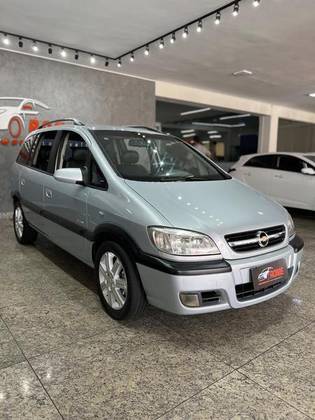 CHEVROLET ZAFIRA 2.0 MPFI COMFORT 8V FLEX 4P MANUAL